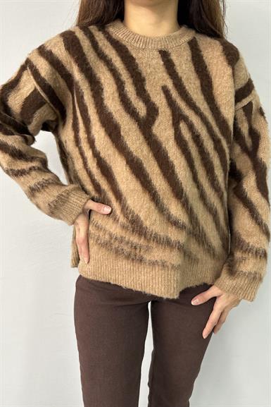 ZEBRA DESEN TRIKO KAZAK
