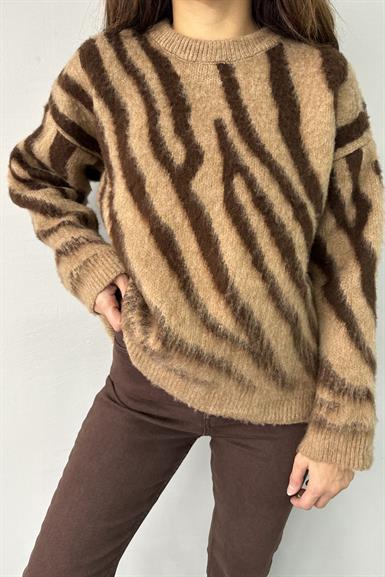 ZEBRA DESEN TRIKO KAZAK