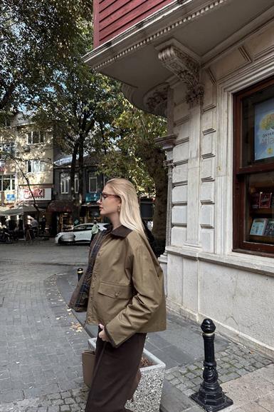 KADİFE YAKA DETAYLI CEKET