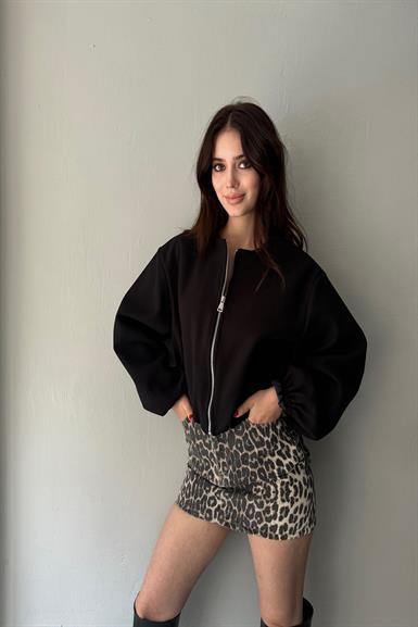 KAŞE BOMBER MONT