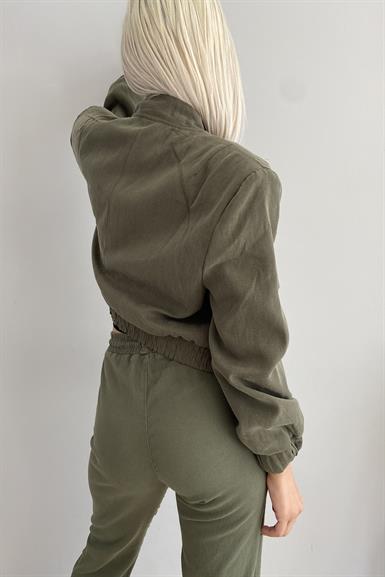 ÖNÜ CEPLİ TENCEL BOMBER CEKET