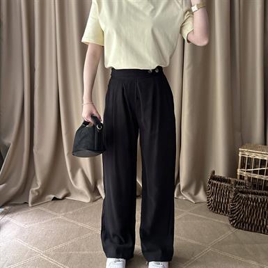 BEL DÜĞME DETAY PİLELİ TENCEL PANTOLON