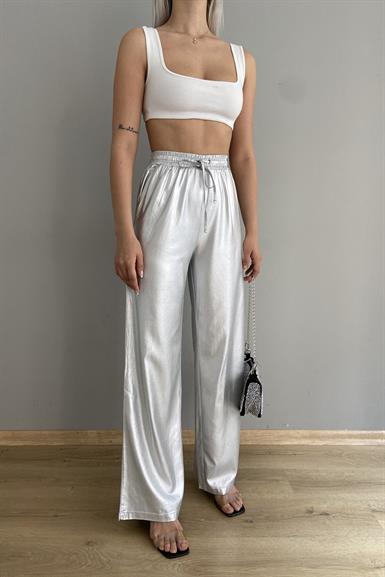 BELİ LASTİKLİ PARLAK PANTOLON