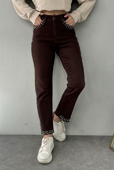 CEPLERİ VE PAÇALARI TAŞLI MOM FİT KOT PANTOLON