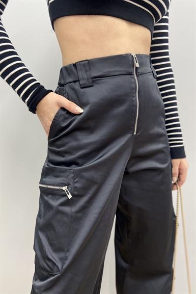 FERMUARLI SATEN PANTOLON