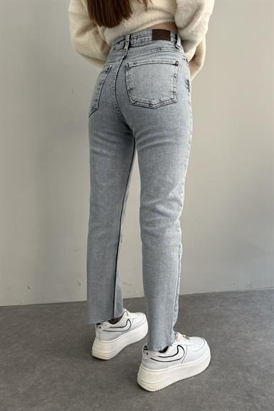 İNCİ TAŞLI ÇİÇEK DESEN MOM KOT PANTOLON