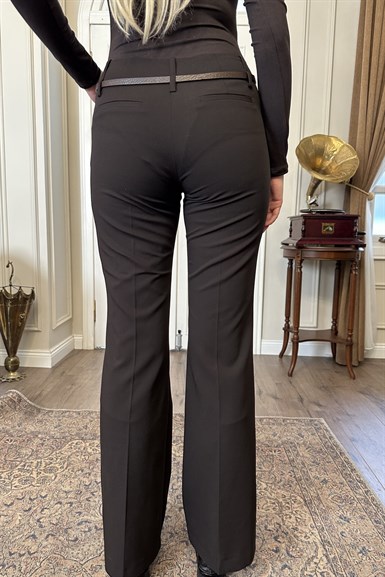 KEMERLİ DÜZ KESİM PANTOLON
