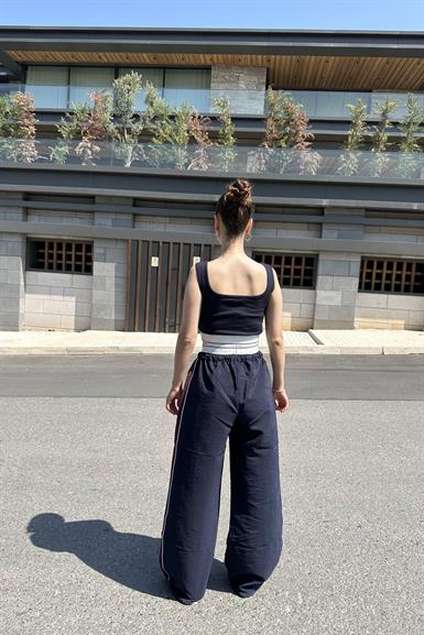 LASTİK DETAYLI PANTOLON