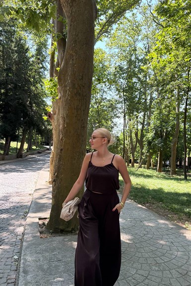 ASKILI BLUZ ŞALVAR TAKIM