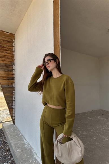 BİSİKLET YAKA SELANİK ÖRME BLUZ PANTOLON TAKIM