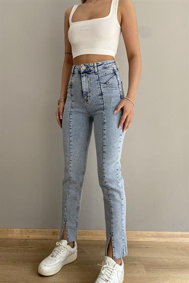 ÖNÜ YIRTMAÇLI LIKRALI PANTALON