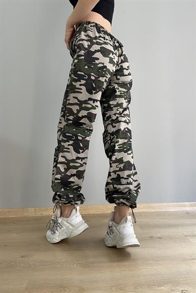 PAÇA BÜZGÜLÜ KAMUFLAJ PANTALON