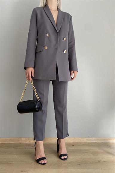 PAÇA YIRTMAÇLI KEMERLİ PANTALON