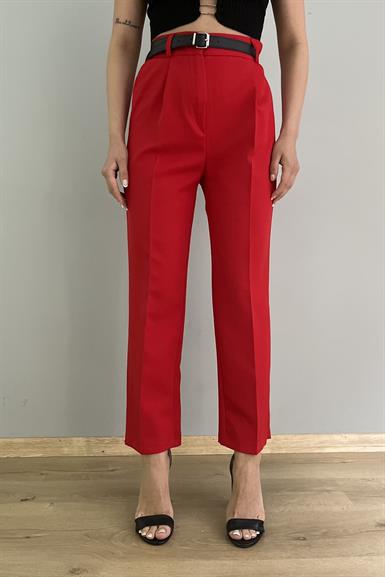 PAÇA YIRTMAÇLI KEMERLİ PANTALON