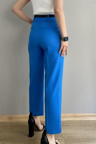 PAÇA YIRTMAÇLI KEMERLİ PANTALON