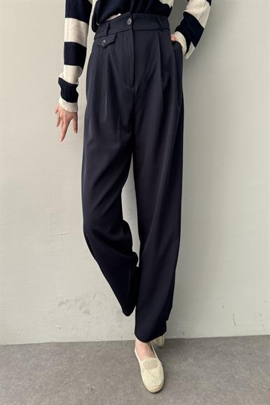 PİLE DETAYLI PANTOLON