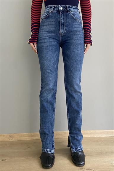 YIRTMAÇLI LİKRA BORU PAÇA PANTALON