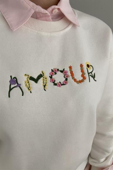 AMOUR NAKIŞLI SWEATSHIRT