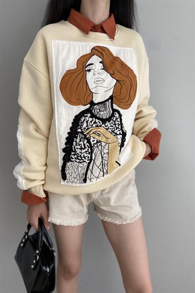APLİKE DETAYLI SWEATSHIRT