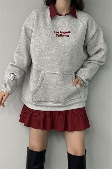 BASKI DETAYLI CEPLİ SWEATSHIRT
