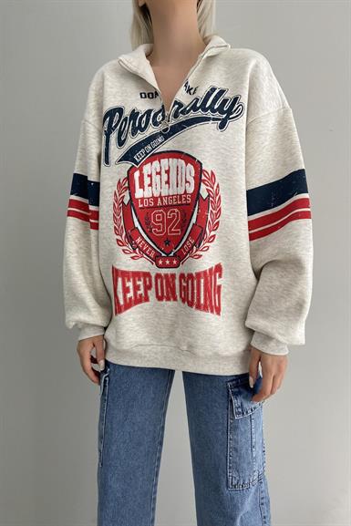 BASKI VE NAKIŞLI YARIM FERMUARLI SWEAT