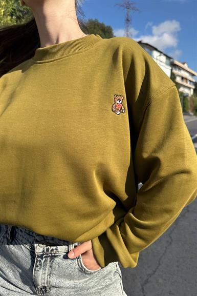 BİSİKLET YAKA AYI NAKIŞLI SWEATSHIRT
