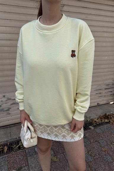 BİSİKLET YAKA AYI NAKIŞLI SWEATSHIRT