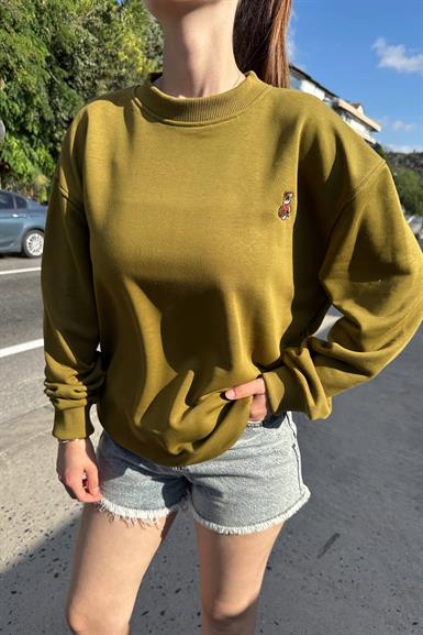 BİSİKLET YAKA AYI NAKIŞLI SWEATSHIRT