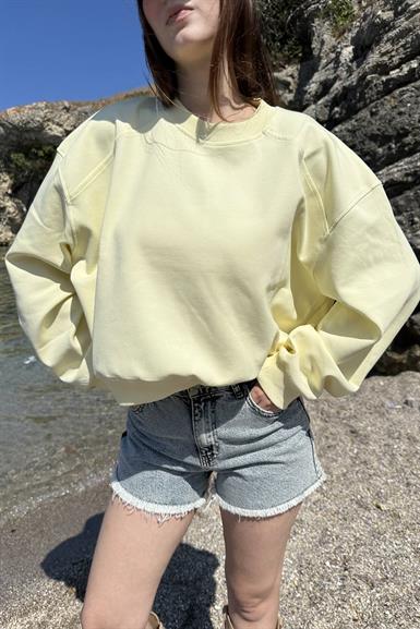 BİSİKLET YAKA CROP SWEATSHIRT