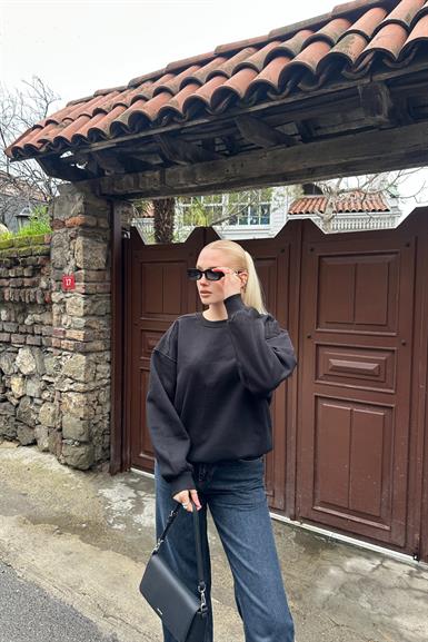 BİSİKLET YAKA OMUZ ROBALI SWEATSHIRT