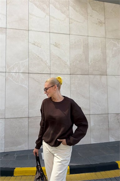 BİSİKLET YAKA OMUZ ROBALI SWEATSHIRT
