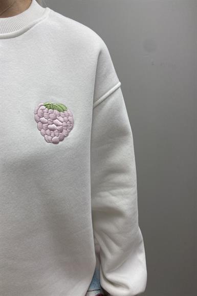 ÇİLEK NAKIŞ SWEATSHIRT