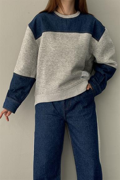 DENİM DETAYLI SWEATSHIRT
