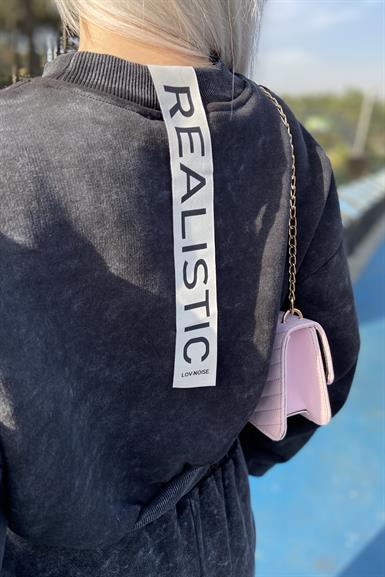 ETİKET VE NAKIŞ DETAYLI SWEATSHIRT