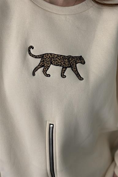 FERMUAR VE NAKIŞ DETAYLI SWEATSHIRT
