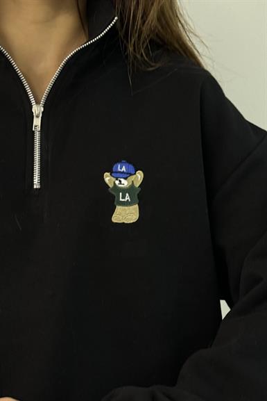 FERMUARLI NAKIŞLI DETAYLI SWEATSHIRT