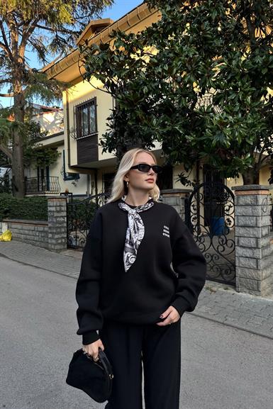 FULAR DETAYLI SWEATSHIRT
