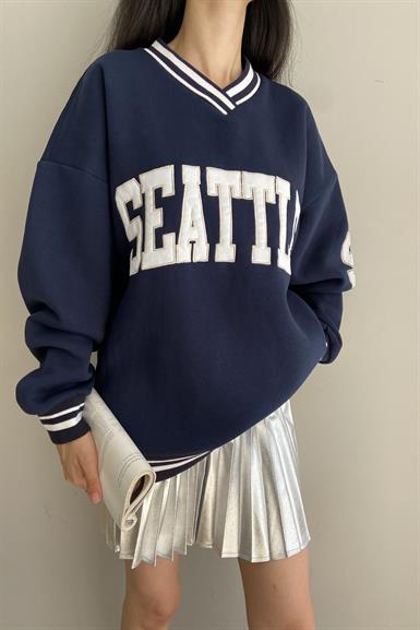 NAKIŞ DETAYLI OVERSİZE SWEAT