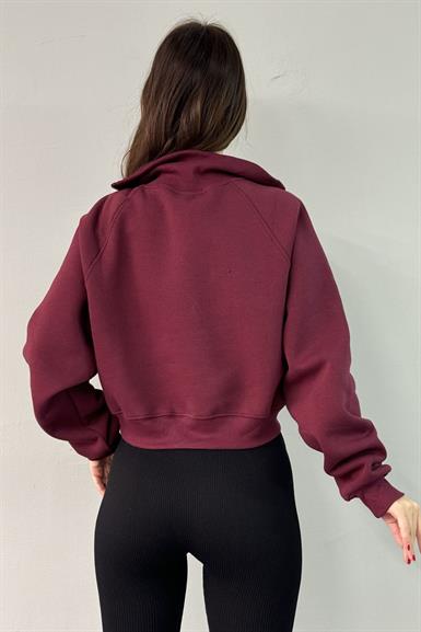 PATI FERMUARLI CROP SWEATSHIRT