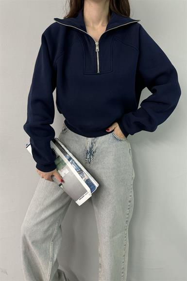 PATI FERMUARLI CROP SWEATSHIRT