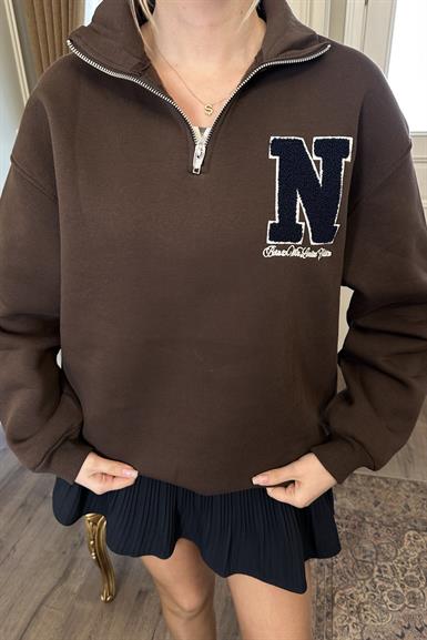PATI FERMUARLI NAKIŞ DETAYLI SWEATSHIRT