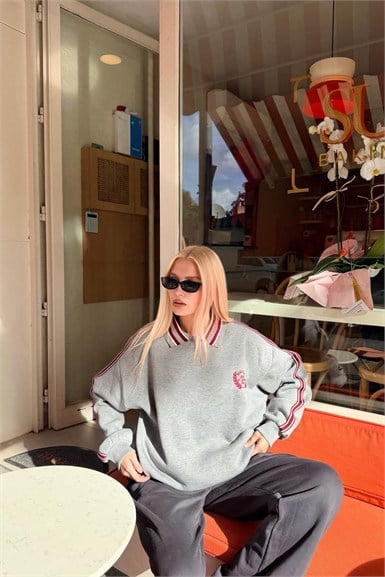 ŞERİT DETAY SWEATSHIRT