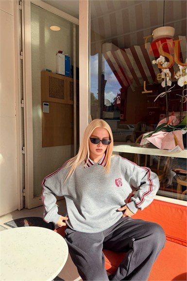 ŞERİT DETAY SWEATSHIRT