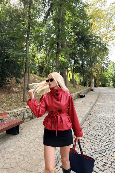 DİK YAKA KUŞAKLI DERİ CEKET