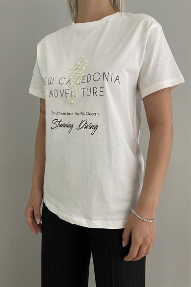 BASKI VE İNCİ DETAYLI TSHIRT