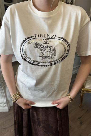 BASKI VE NAKIŞ DETAYLI TSHIRT