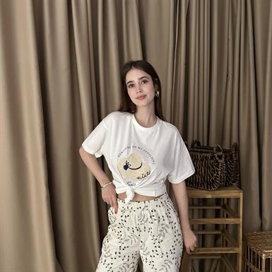 BASKI VE NAKIŞ DETAYLI TSHIRT