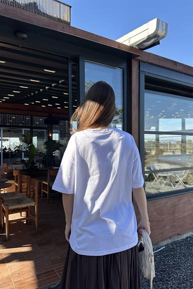 BASKILI TSHIRT