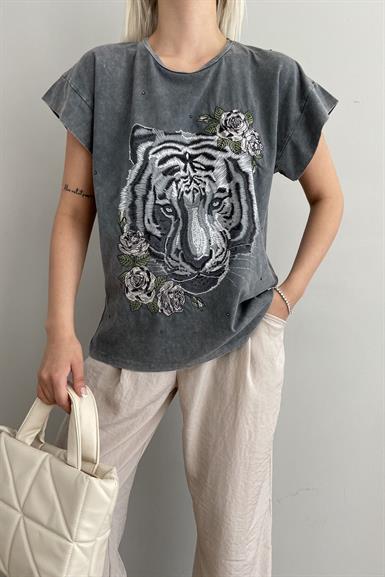 BASKILI YIKAMALI TSHIRT
