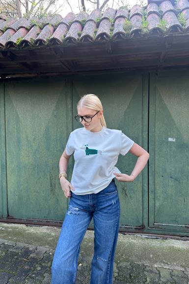 BİSİKLET NAKIŞ DETAY TSHIRT